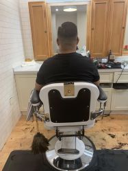 -韦恩先生Barbershop英式男士理发馆