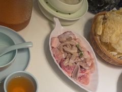 -洪氏嗨捞·猪肚鸡火锅(阳光天地店)