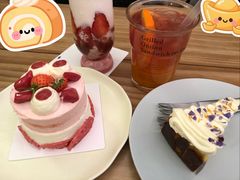 -山与蓝·轻糖鲜果蛋糕(勒泰店)