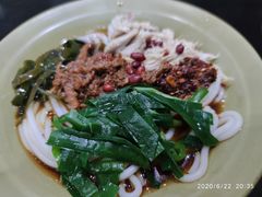 鸡丝凉米线-老师专·玉溪特色小吃