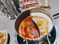 -金滏山烤肉·海鲜·火锅自助餐厅(襄阳万达店)