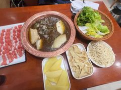 -香满锅老北京羊蝎子火锅·家常菜(新街口店)