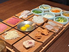 -银米·云南传统过桥米线(双廊黑金冠店)