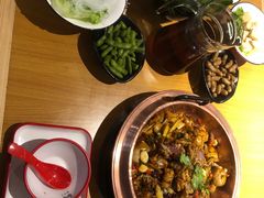 -虾弄弄海派小龙虾·牛羊蝎子火锅