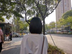 -首脑美发沙龙