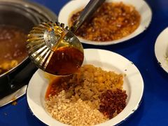 -马路边边串串香形象店(磐石路店)
