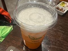 -Chom Cafe and Restaurant