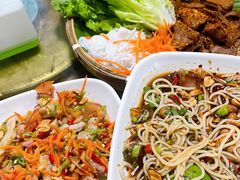 菜包牛肉-啰啰冰屋(景洪总店)