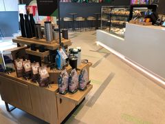 零售区-星巴克(宏汇国际广场店)