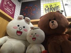 -LINE FRIENDS Garosu-gil Flagship Store