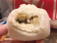 -白玉兰食品甜凤店(合生汇店)