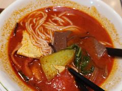 -蒙自源米线大王(东站店)