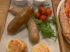 -城市大道红炉披萨烘焙坊