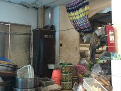 -雷祖芳老妈蹄花店