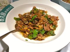 -费大厨辣椒炒肉(高铁吾悦广场店)