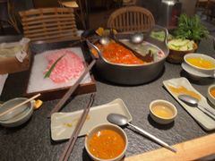 -三出山火锅(万象天地店)