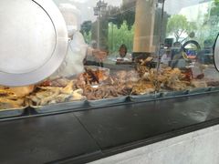 -陆稿荐观前街店