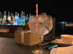 -瑰丽酒店·海吧·天际下午茶·现场DJ·天台酒吧