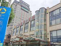 -沪华海鲜大酒楼(南汇店)