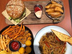 黑椒牛柳炒意面-魏斯理汉堡(西安沣东吾悦店)