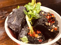 -黑色经典臭豆腐·湖南特产(坡子街店)