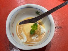 牛奶布丁-鮨青(恒基名人购物中心店)