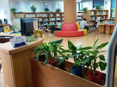 -杨浦区图书馆(长海路街道分馆)