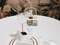 -品海楼·大连海胆锅贴馆(东港店)