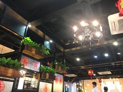 大堂-Thank u mom非油炸健康鸡(万国广场店)