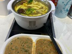 -百品聚旋转火锅(万德庄店)