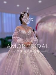 -AMOR艾沫婚纱奢品荟(设计师勒泰店)