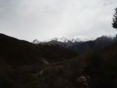 -亚拉雪山风景区