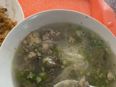 -建国蚵煎蚵面
