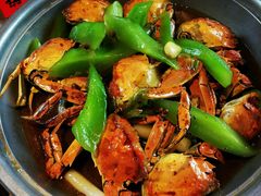 黄焖大闸蟹-沪小胖小龙虾(淮海中路旗舰店)