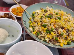 -扬二春炒饭(国庆路总店)