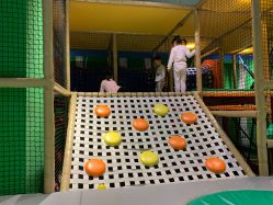 -波比一号儿童乐园(圣熙8号店)