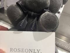 熊-ROSEONLY诺誓(青岛万象城店)