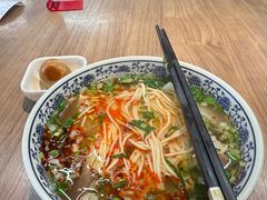 -兰州陈记牛肉面 ·烧烤· 铜锅涮肉(万达店)