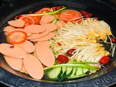 -味在小龙老火锅(都江堰店)