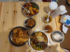 -柳州肥姨妈大骨螺蛳粉(江宁万达店)