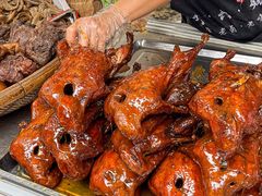 -王浩儿纪六孃甜皮鸭(乐山总店)