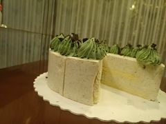 -怡豪大饭店·49楼旋转自助餐厅
