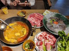 -贵厨酸汤牛肉(小十字店)