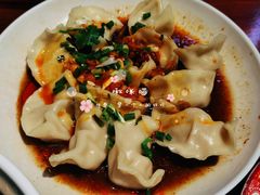 钟水饺-爆炸头阿姨小四川正宗川味小吃(无任何分店)
