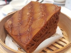 -景月阁空中食府(希尔顿酒店)