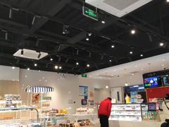 -85度C(生甜甜圈研究工坊·上海局门店)