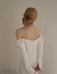 -艾米丽婚纱礼服