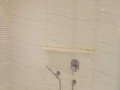 -上海新锦江大酒店