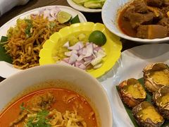 -Ongtong Khaosoi Ari Branch