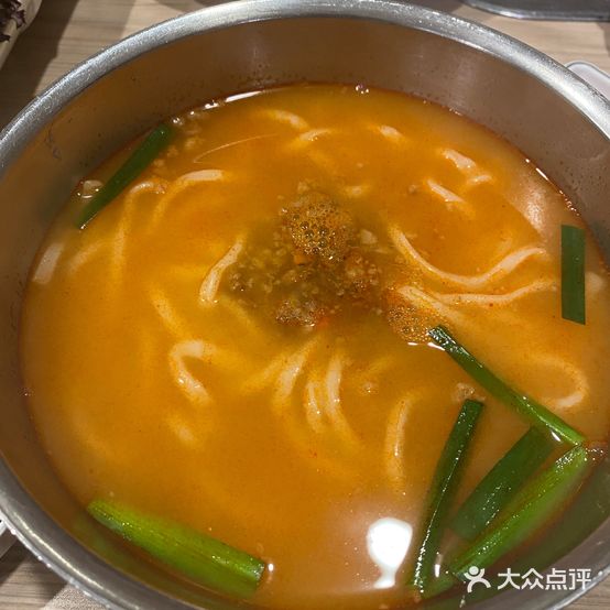 明洞刀切面(皇冠店)
